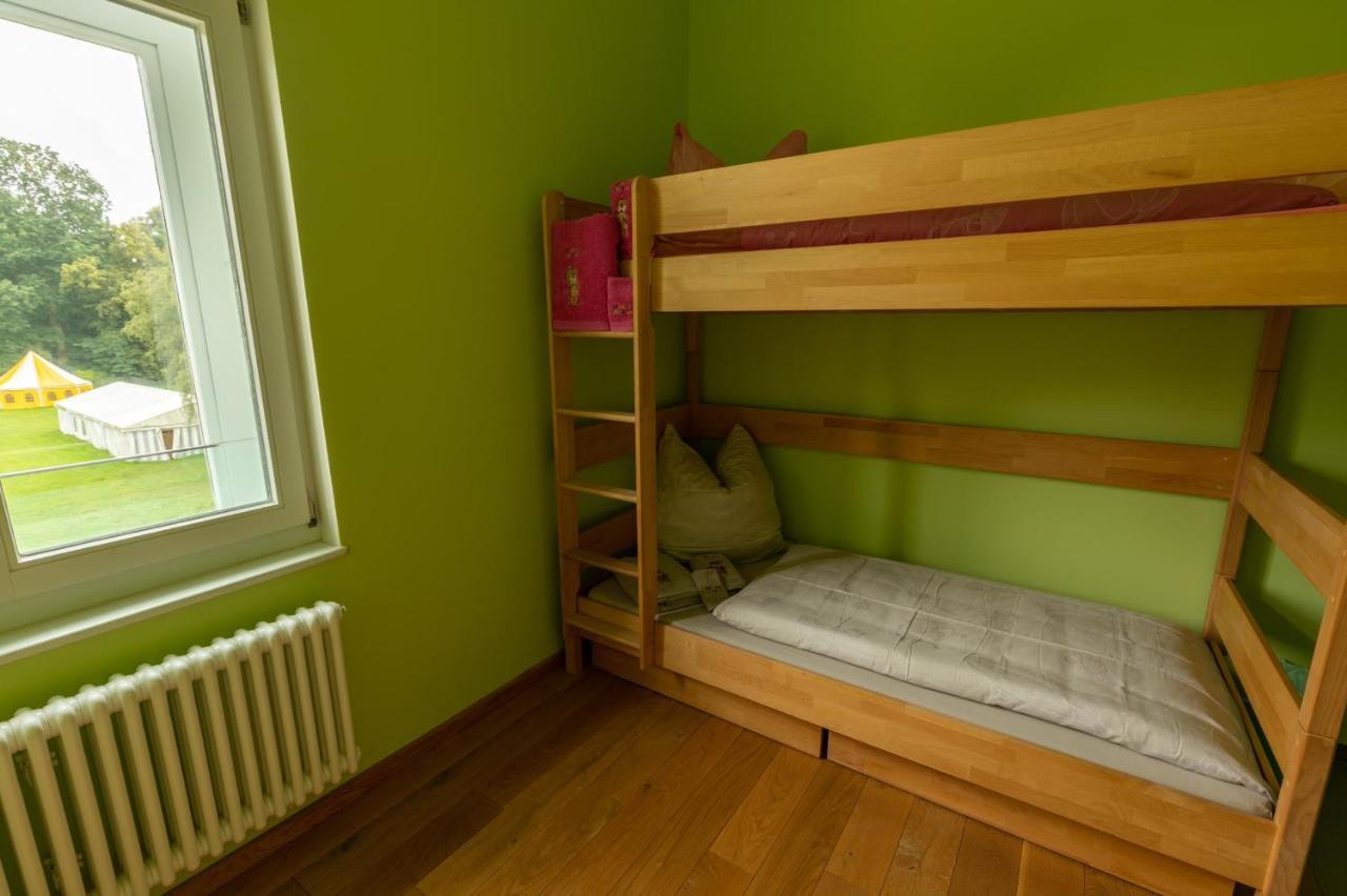 Familienhotel Schloss Leizen Bioverpflegung Екстер'єр фото