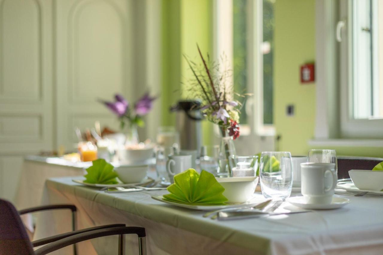 Familienhotel Schloss Leizen Bioverpflegung Екстер'єр фото