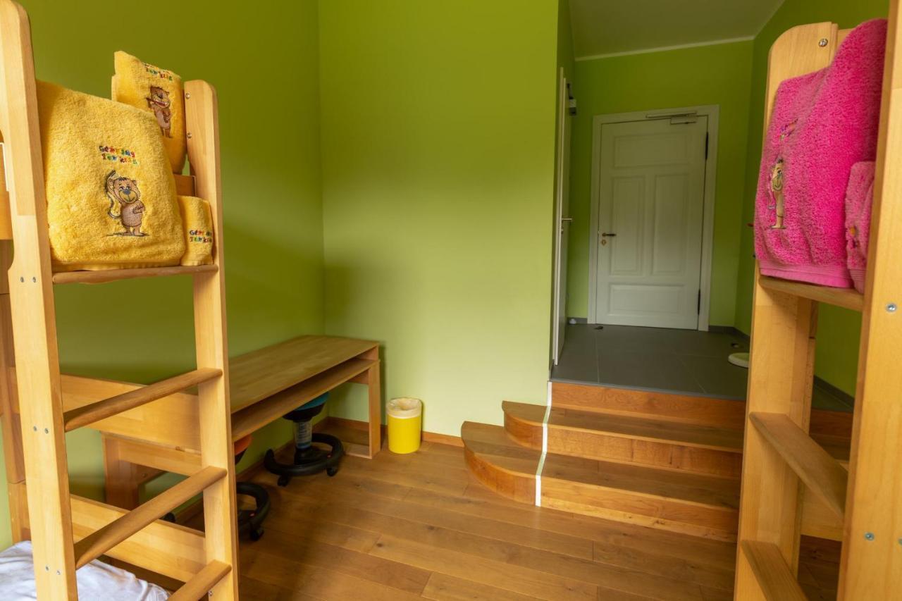 Familienhotel Schloss Leizen Bioverpflegung Екстер'єр фото